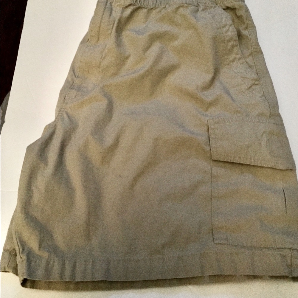 Men’s size XXL shorts with string waist tie